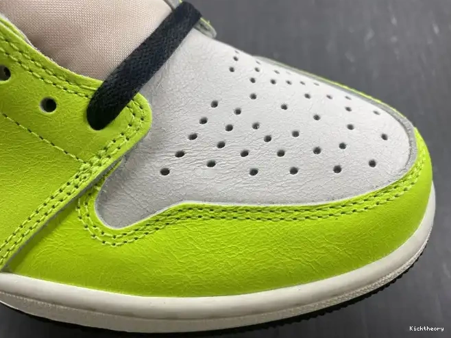 Kick Theory Air High Volt Jordan 555088-702 OG 1 0517